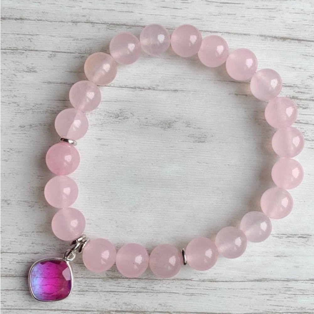 Beaded gemstone charm bracelet